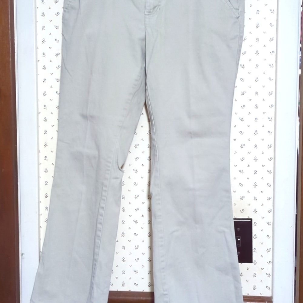 Women's khakis